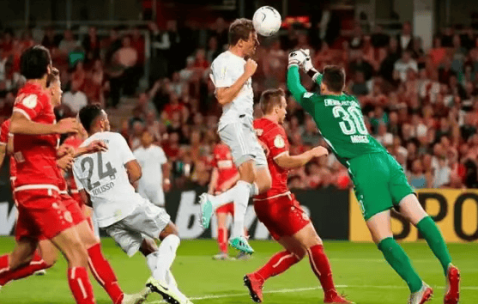 周六 012    德甲 弗赖堡vs汉堡