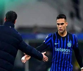 国米选定方向就果断前行！欧冠失利却现三将闪光，齐沃蓄力联赛！