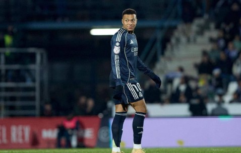 最成功的分手！姆巴佩加盟皇马创辉煌，大巴黎铸就六冠传奇！