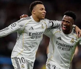 维尼修斯与姆巴佩之争：阿韦洛亚借鉴弗格森打造锋线核心思路