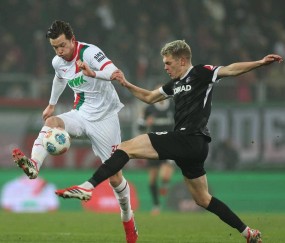 24岁日本新星闪耀德甲：精彩表现助弗赖堡连追两球绝平奥格斯堡