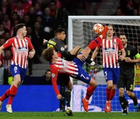 西甲争冠进入“刺刀战”！皇马巴萨生死博弈，黑马搅局+保级区大乱斗