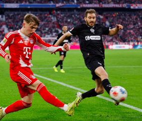 豪门狂欢夜：曼城3-2绝杀升班马 巴萨3-1豪取4连胜登顶 拜仁3-1