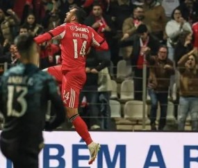 转会费超值！穆帅1妙招激活希腊神锋，3场6球背后藏惊天悬念