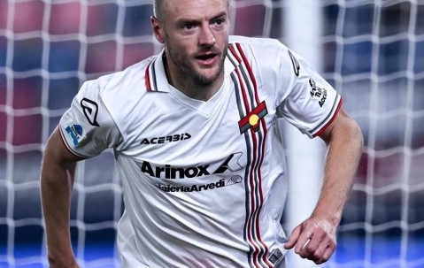 近6场4球！38岁英超金靴老将瓦尔迪意甲展现惊人射手本能