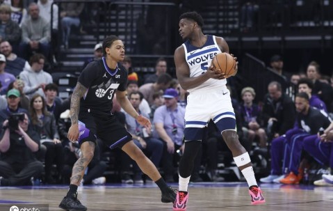 爱德华兹38+8乔治43分 森林狼不敌爵士