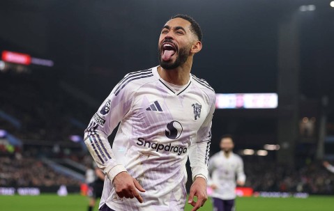 英超-库尼亚破门罗杰斯双响 曼联客场1-2维拉4轮仅1胜