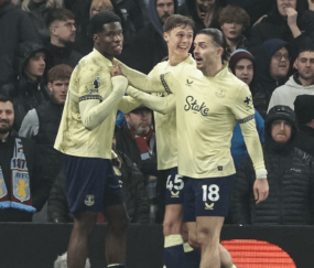 一场0-1爆出大冷门，埃梅里气炸了，被阿森纳拉开距离，争冠太难