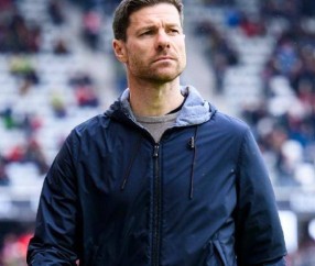 阿隆索不在固执！皇马6000万前锋逆袭，1个月从替补升至当家核心