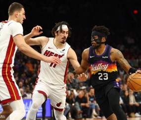 阿德巴约22+7狄龙26分 热火胜太阳