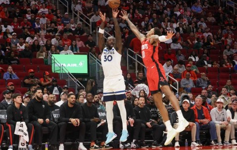 杜兰特39+7兰德尔空砍39分 申京25+14&6犯火箭擒狼