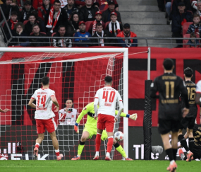 德甲夺冠热门诞生：9场7胜，狂揽22分，排名第2，紧追拜仁