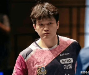 狂轰11-1！樊振东欧冠首秀：仅17分钟3-0速胜 下一轮或对决林高远