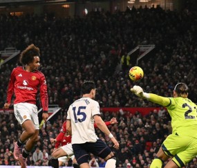 1-1！7000万欧神锋表现平淡，曼联遗憾战平倒数第3，积分反超利物浦