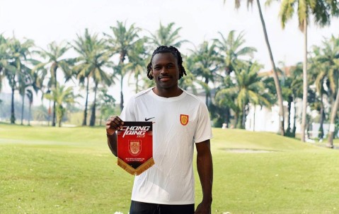 250万欧租借费引爆中超！欧冠快马锋霸迪马塔空降重庆，山城足球要逆天改命？