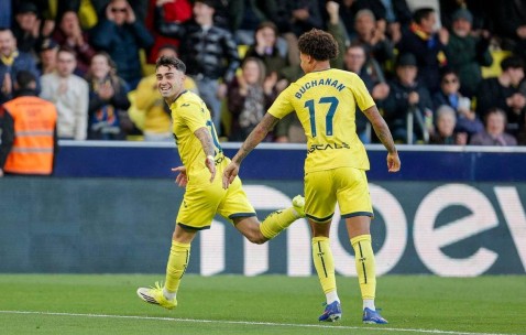 西甲最新积分战报：比利亚雷亚尔连胜紧追皇马 缩小与巴萨差距至4分