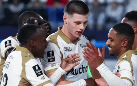 5-0此战改写法甲榜首：这匹黑马凭何把大巴黎挤下去？