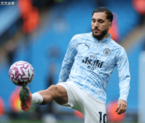 一日英超动向:谢尔基再次成为比赛焦点,41岁的老传奇再回蓝桥