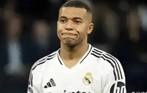 姆巴佩2025年遗憾错失四大奖项，巅峰之路陷入低谷