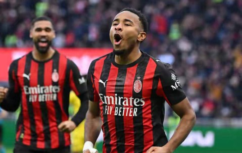 意甲第17轮战报：米兰主场3-0大胜维罗纳，恩昆库首发上演双响炮