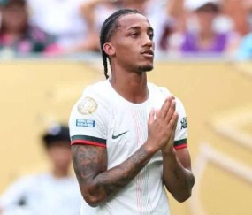 3场定去留,利物浦连遇强敌,切尔西陷入怪圈,没有红牌反而失利