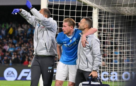 惊魂瞬间：点球破门后轰然倒下，中场大师德布劳内