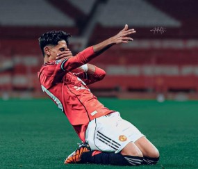 曼联送跑车游说小梅西放弃巴萨梦！留队未来可当王牌，获誉最强10后