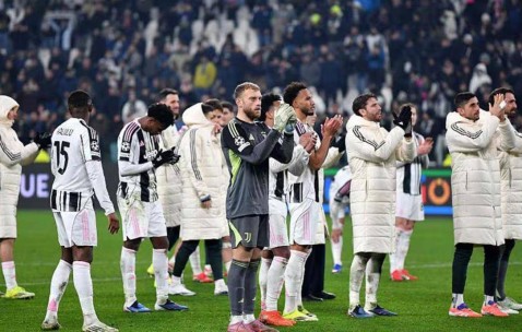 穆里尼奥魔咒难破，0-2到点球踢飞！数据占优却吞败果！