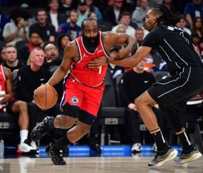 伦纳德28分哈登19+8 快船大胜篮网