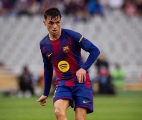 2-1！2-0！曼城3连胜重返争冠区，阿劳霍客串中锋绝杀，巴萨登顶
