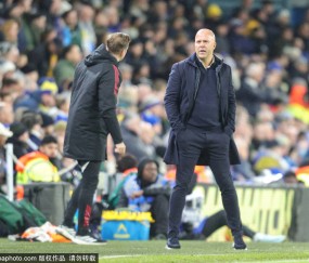 为何没让萨拉赫登场？斯洛特：当时需要守住胜局而不是进球