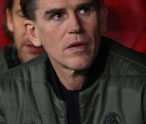 拜仁与孔帕尼续约,冲击德甲与欧冠双冠的决心