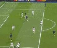 吕迪格抱摔哈兰德引爆欧冠争议!VAR只看一遍判点球,瓜迪奥拉暴怒现场