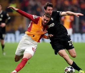 尤文惨遭欧冠重创 意甲积分远落后 或迎连续四大皆空的尴尬局面