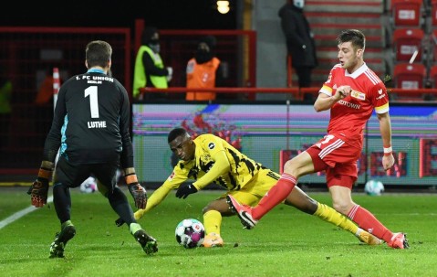 12月20日22:30前瞻：德甲保级关键战，科隆主场迎战柏林联合