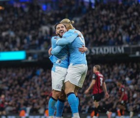 足坛一夜动态：巴萨11连斩鱼腩，曼城3-1挑落黑马，米兰双响高奏凯歌