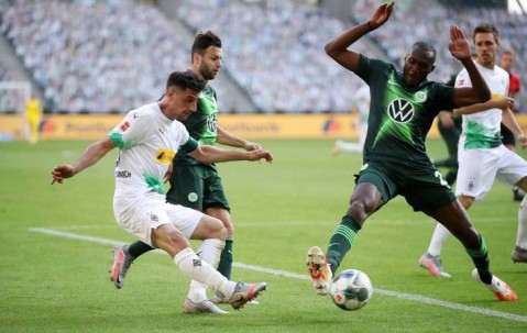 德国杯惊魂夜！沃夫斯堡残阵迎击基尔：德甲劲旅 vs 德乙黑马的生死突围