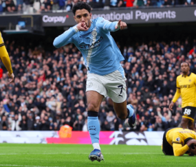 豪门悲喜夜:皇马2-0登顶 利物浦2-3惨遭读秒绝杀 曼城2-0近5轮首胜