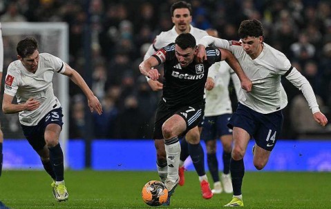 足总杯：热刺1-2遭维拉淘汰