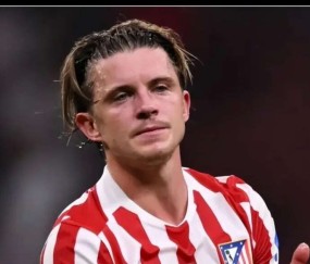 曼联2大引援皆遇挫!小贝林厄姆拒投,6000万求购鸡肋中场恐打水漂?