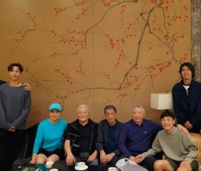 上港冠军名帅离队！法甲教头接棒，引领球队冲击冠军赛
