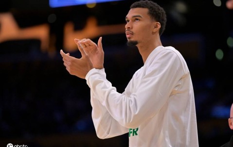 文班：上赛季确诊血栓我彻底崩溃 没时间可以虚度