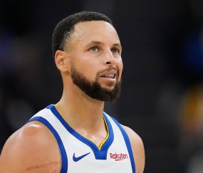 库里42+6+7戈登空砍50分 勇士加时擒掘金两连胜