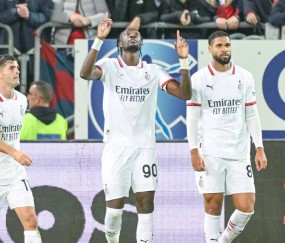 足坛悲喜一夜！阿森纳4-2双杀切尔西进决赛，巴萨2-1晋级，AC米兰3-0连续22轮不败