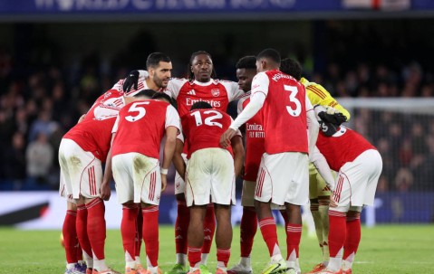 VAR评审引爆英超赛场：凯塞多红牌风波与马特塔点球重罚