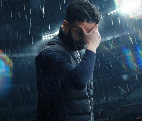 曼联下赛季若无缘欧冠，阿莫林难逃下课！罗杰斯发展令其相形见绌