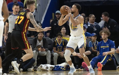 里程碑！库里父子超科赶詹历史第二 3分失准勇三崩再现