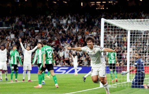 一场5-1大胜，皇马大爆发，21岁小将闪耀西甲，一人缺席太尴尬