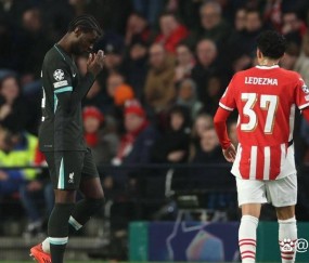 阿马拉·纳洛的利物浦生涯:十二分钟的红牌重播