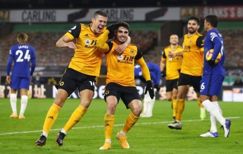 德甲保级队VS争冠劲旅：奥格斯堡主场死磕莱红牛，谁能笑到最后？